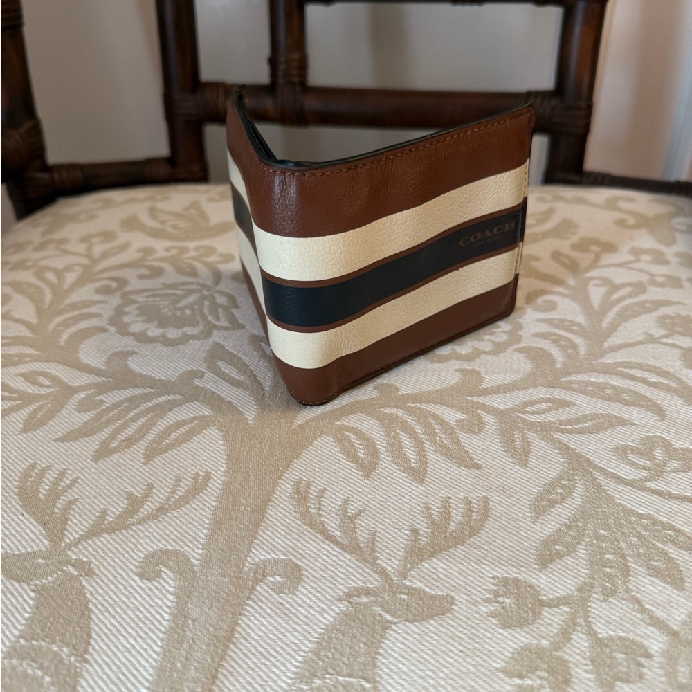 Coach Tan, navy, and Brown Leather Wallet